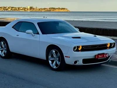 Usado Dodge Challenger 305 CV (224 kW) 2016 Blanco Coupe