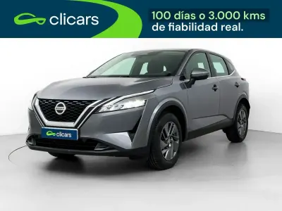 Usado Nissan Qashqai Acenta 140 CV (102 kW) 2021 Gris SUV