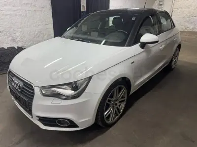 Usado Audi A1 Sportback Ambition 143 CV (105 kW) 2013 Blanco Utilitario
