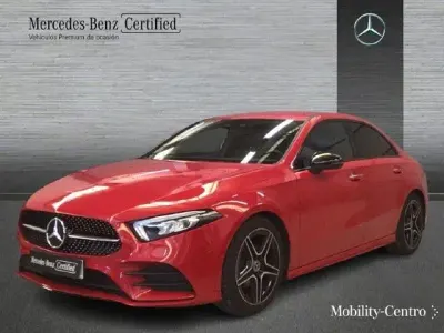 Usado Mercedes A200 AMG line 163 CV (119 kW) 2020 Rojo jupiter Berlina