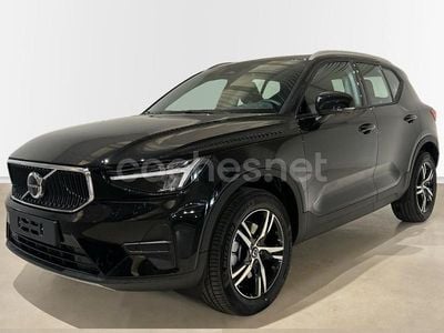 Ny Volvo XC40 Core 163 HK (119 kW) 2025 Sort SUV