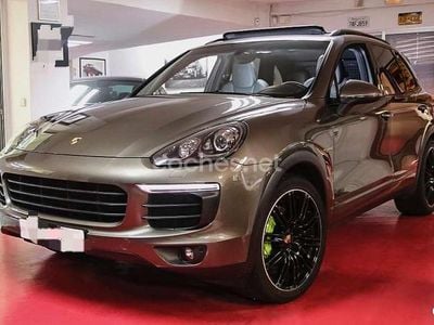 Usado Porsche Cayenne S E-Hybrid 416 CV (305 kW) 2015 Gris / plata SUV