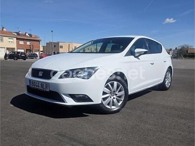 Usado Seat Leon Reference 86 CV (63 kW) 2016 Blanco Berlina