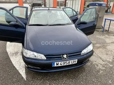 Usado Peugeot 406 150 CV (110 kW) 1997 Azul Berlina