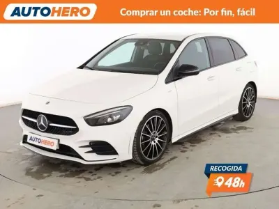 Usado Mercedes B180 AMG line 116 CV (85 kW) 2022 Blanco Utilitario