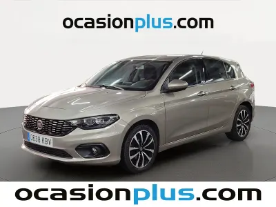 Usado Fiat Tipo Lounge 120 CV (88 kW) 2017 Beige Utilitario