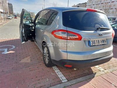 Gris / plata Usado 2015 Ford S-MAX Titanium Monovolumen | 10.999 €
