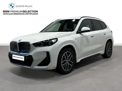 Usado BMW iX1 Comfort Edition 150 kW (204 CV) 2025 Blanco SUV