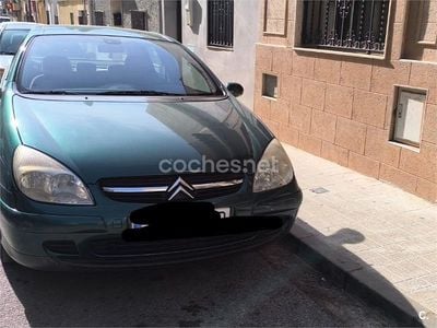 Usado Citroën C5 110 CV (80 kW) 2001 Verde Berlina