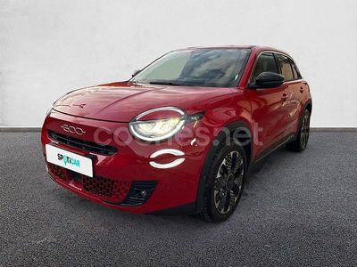 Rojo Usado 2025 Fiat 600 La Prima SUV | 22.990 € (Precio justo)