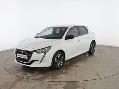Usado Peugeot 208 Allure 102 CV (75 kW) 2022 Blanco Utilitario