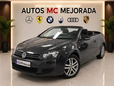 Usado VW Golf Cabriolet 105 CV (77 kW) 2013 Gris / plata Descapotable