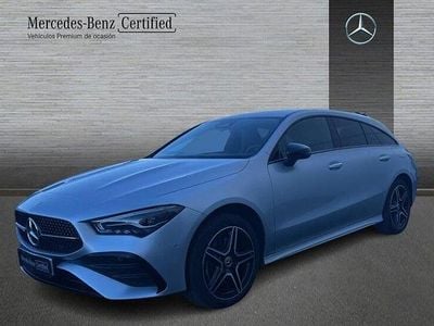Gris Usado 2024 Mercedes CLA250e Shooting Brake Familiar | 41.200 € (Un poco caro)