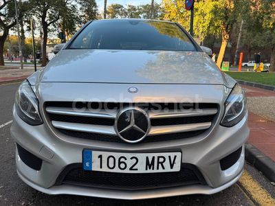 Mercedes B200