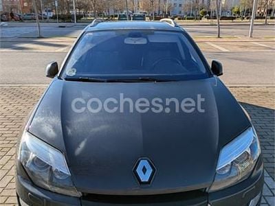 Usado Renault Laguna III GT 150 CV (110 kW) 2015 Gris / plata Familiar