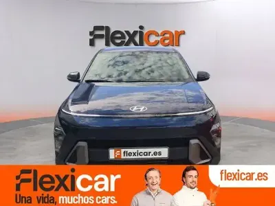 Usado Hyundai Kona 120 HP (88 kW) 2024 Cinzento SUV