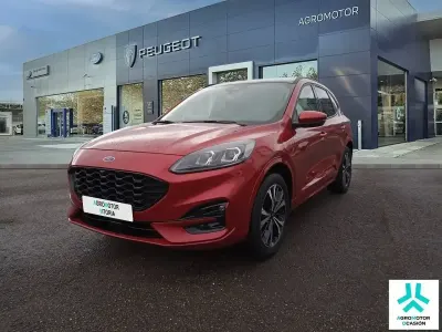 Begagnad Ford Kuga ST-Line X 225 HK (165 kW) 2022 Röd SUV