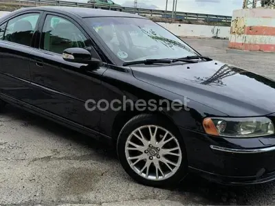 Begagnad Volvo S60 Summum 163 HK (119 kW) 2007 Svart Sedan