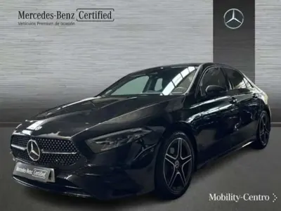 Usado Mercedes A180 116 CV (85 kW) 2025 Negro Berlina