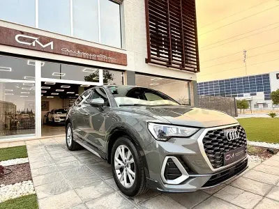 Usado Audi Q3 Sportback S-Line 150 CV (110 kW) 2021 Gris / plata SUV