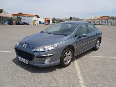 Usado Peugeot 407 137 CV (100 kW) 2005 Gris / plata Berlina
