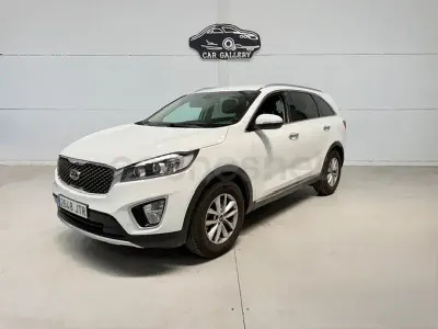 Usado Kia Sorento 200 CV (147 kW) 2016 Blanco SUV