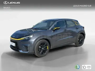 Usado Lexus LBX 136 CV (100 kW) 2024 Gris / plata SUV