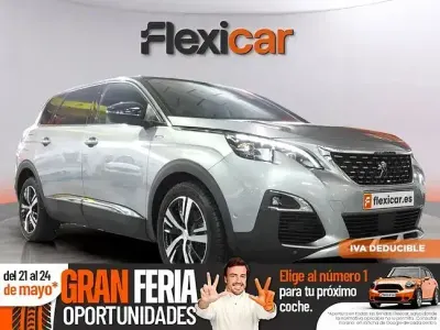 Käytetty Peugeot 5008 GT 130 HP (95 kW) 2021 Harmaa Katumaasturi