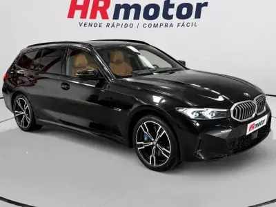 Usado BMW 330 Comfort Edition 292 CV (214 kW) 2022 Familiar