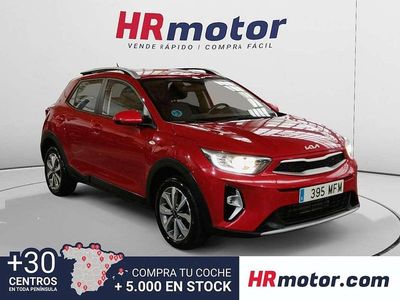 Rojo Usado 2023 Kia Stonic SUV | 14.390 € (Buen precio)