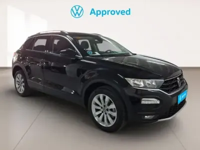 Usado VW T-Roc Advance 110 CV (80 kW) 2021 Negro SUV