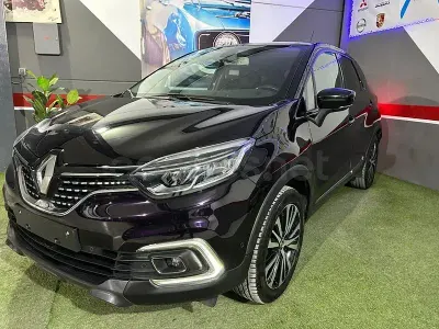 Occasion Renault Captur Zen 110 PK (80 kW) 2018 Paars SUV