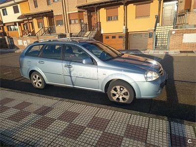 Usado Chevrolet Nubira CDX 121 CV (88 kW) 2009 Gris / plata Familiar