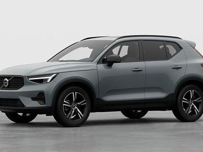 Gris Nuevo 2025 Volvo XC40 Plus SUV | 40.500 € (Precio justo)