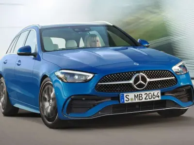 Usado Mercedes C220 200 CV (147 kW) 2025 Gris Familiar