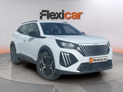 Usado Peugeot 2008 Allure 131 CV (96 kW) 2024 Blanco SUV