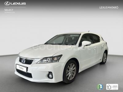 Lexus CT200h