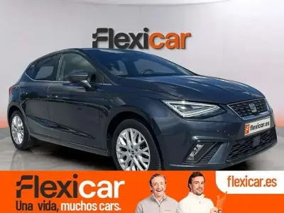Usado Seat Ibiza FR 116 CV (85 kW) 2024 Azul Utilitario
