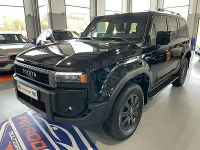Nuevo Toyota Land Cruiser 204 CV (150 kW) 2026 Negro SUV