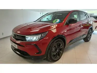 Usado Opel Grandland X S 136 CV (100 kW) 2024 Rojo SUV