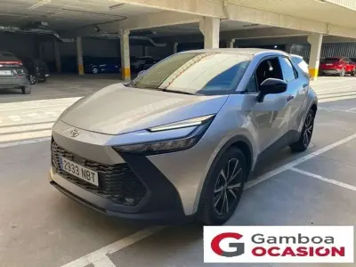 Usado Toyota C-HR Advance 141 CV (103 kW) 2025 Gris SUV