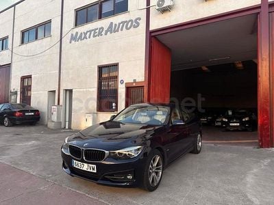 Usado BMW 330 Gran Turismo 258 CV (189 kW) 2016 Azul Berlina