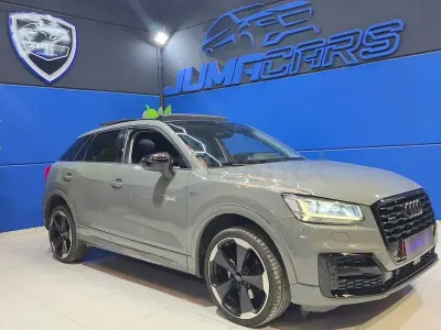 Usado Audi Q2 Black Edition 150 CV (110 kW) 2020 Gris / plata SUV