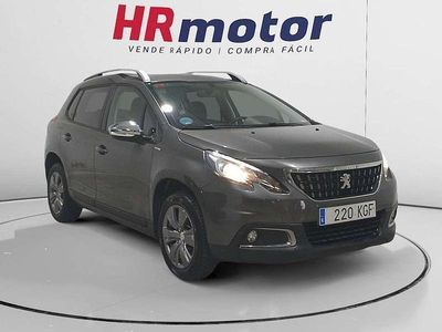 Usado Peugeot 2008 Style 99 CV (72 kW) 2017 Gris SUV