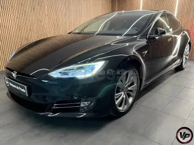 Usado Tesla Model S 450 kW (613 CV) 2017 Negro Utilitario