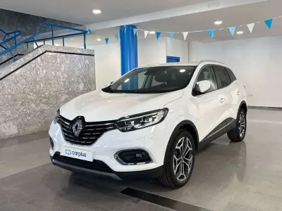 Usado Renault Kadjar Techno 140 CV (102 kW) 2022 Blanco SUV