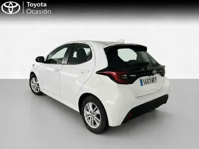 Usado Toyota Yaris Edition 125 CV (91 kW) 2023 Blanco Utilitario