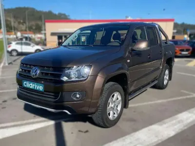 Usado VW Amarok Trendline 163 CV (119 kW) 2010 Marrón Pickup/Camioneta