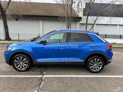Usado VW T-Roc Sportline 150 CV (110 kW) 2019 Azul SUV