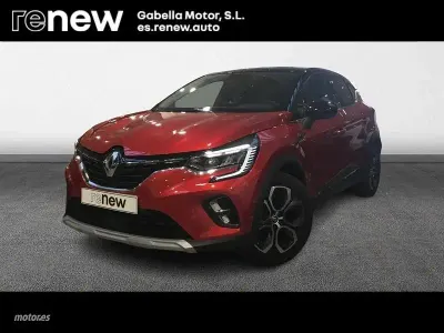 Usado Renault Captur Techno 145 CV (106 kW) 2023 Rojo SUV